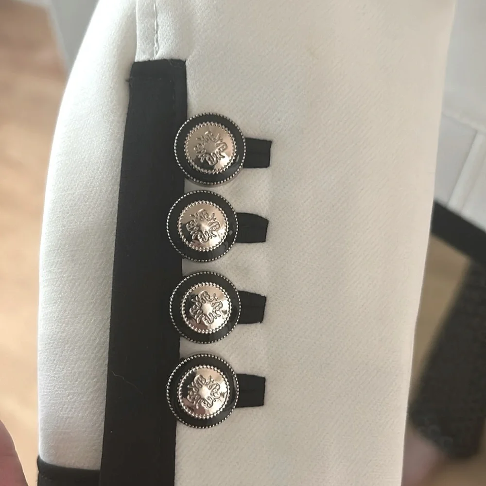 White House Black Market Black and White Blazer with Contrast Trim-brand new! - Picture 5 of 7